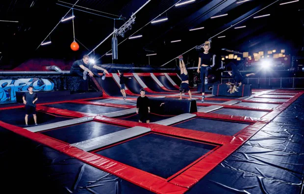 Trampolinhalle Duisburg für 2 - 1