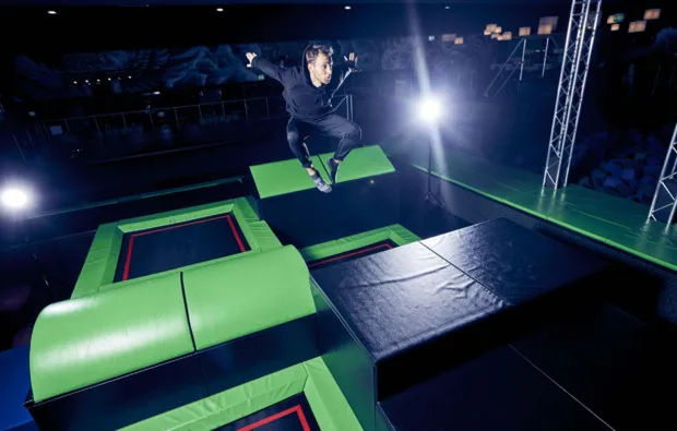 Trampolinhalle Herzogenrath für 2 - 7