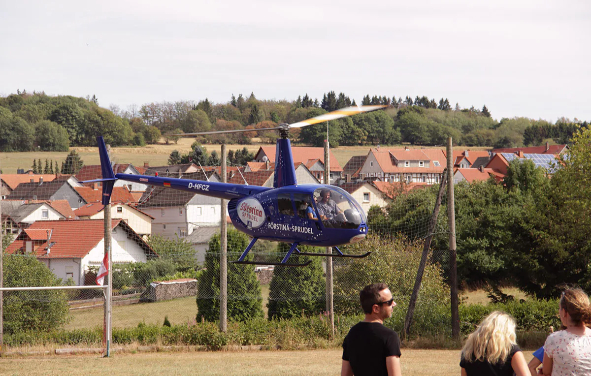 Hubschrauber selber fliegen Speichersdorf (30 Min.) - 1