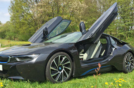 BMW i8 fahren