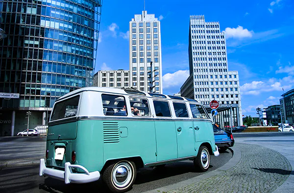 Stadtrundfahrt Berlin für 6 (2 Stunden) - 2