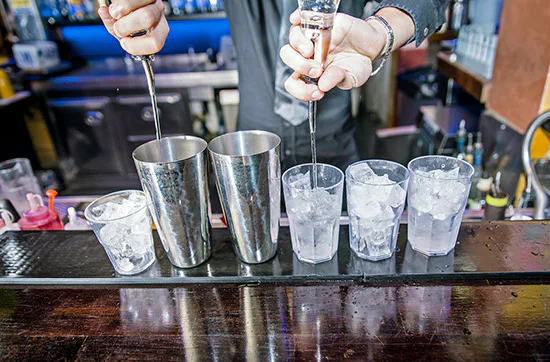 Cocktailkurs über den Dächern von Basel - 4