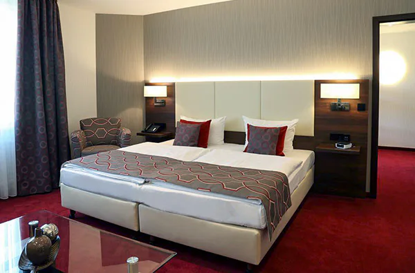 Erlebnisreise Legoland® Günzburg für 3 (1 Nacht) - 2