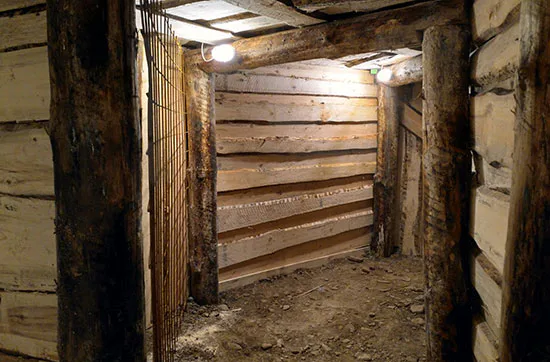 Escape Room Bergwerk Edition für bis zu 5 Personen - 3