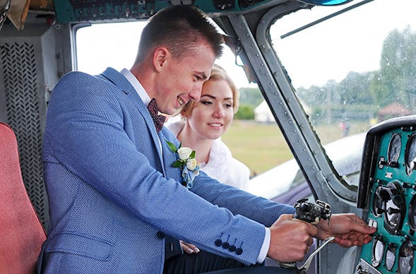 Exklusiver Hochzeitsrundflug für 2 (30 Min.)
