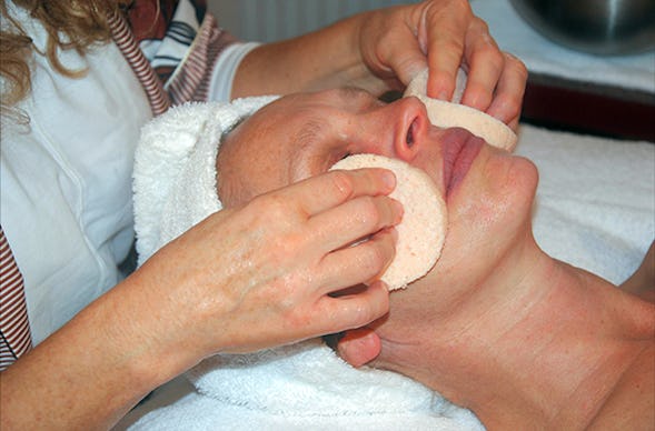 Kosmetikbehandlung München (1,5 Std.)