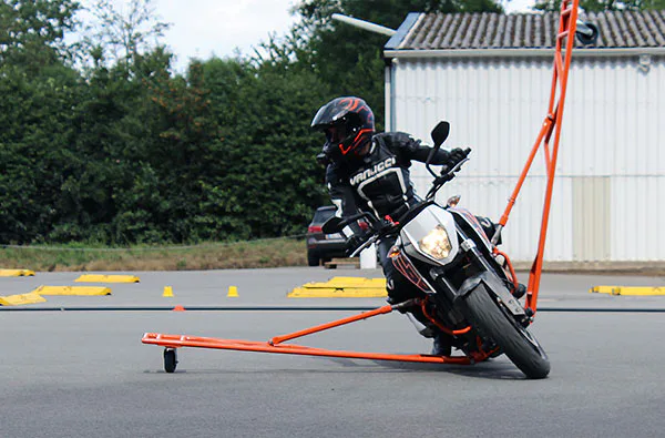 Motorrad Schräglagen-Training Lübbecke (4,5 Std) - 4