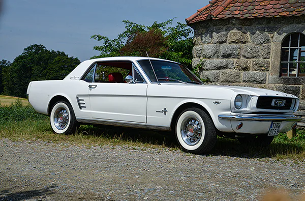 Oldtimer Ford Mustang mieten Krummennaab (1 Tag) - 1