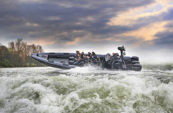 1200 PS Power-Schlauchboot fahren Raum Insel Fehmarn - 7