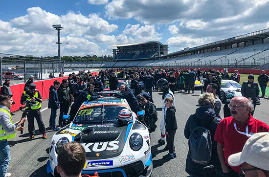 Porsche GT3 CS Race-Taxi beim NLS-Rennen am Nürburgring - 6