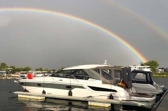 Motoryacht Waren (Fun Cruise - 8 Std.)