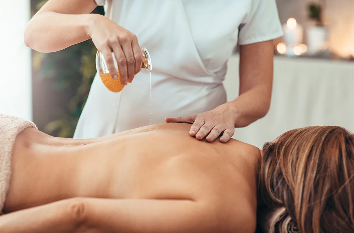 Aromaölmassage mit Spa Berlin - Alexanderplatz - 1