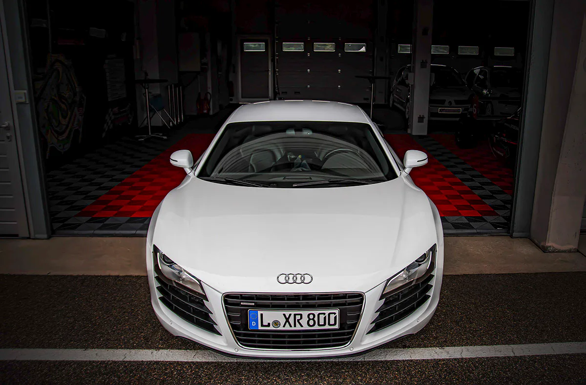 Audi R8 mieten Flößberg - 2
