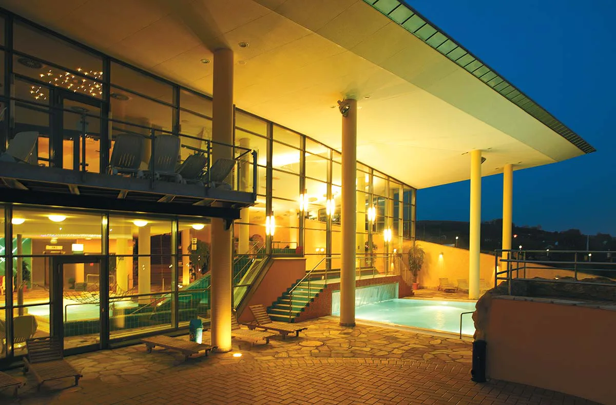 Außergewöhnlich Übernachten mit Therme Pottenstein für 2 - 9