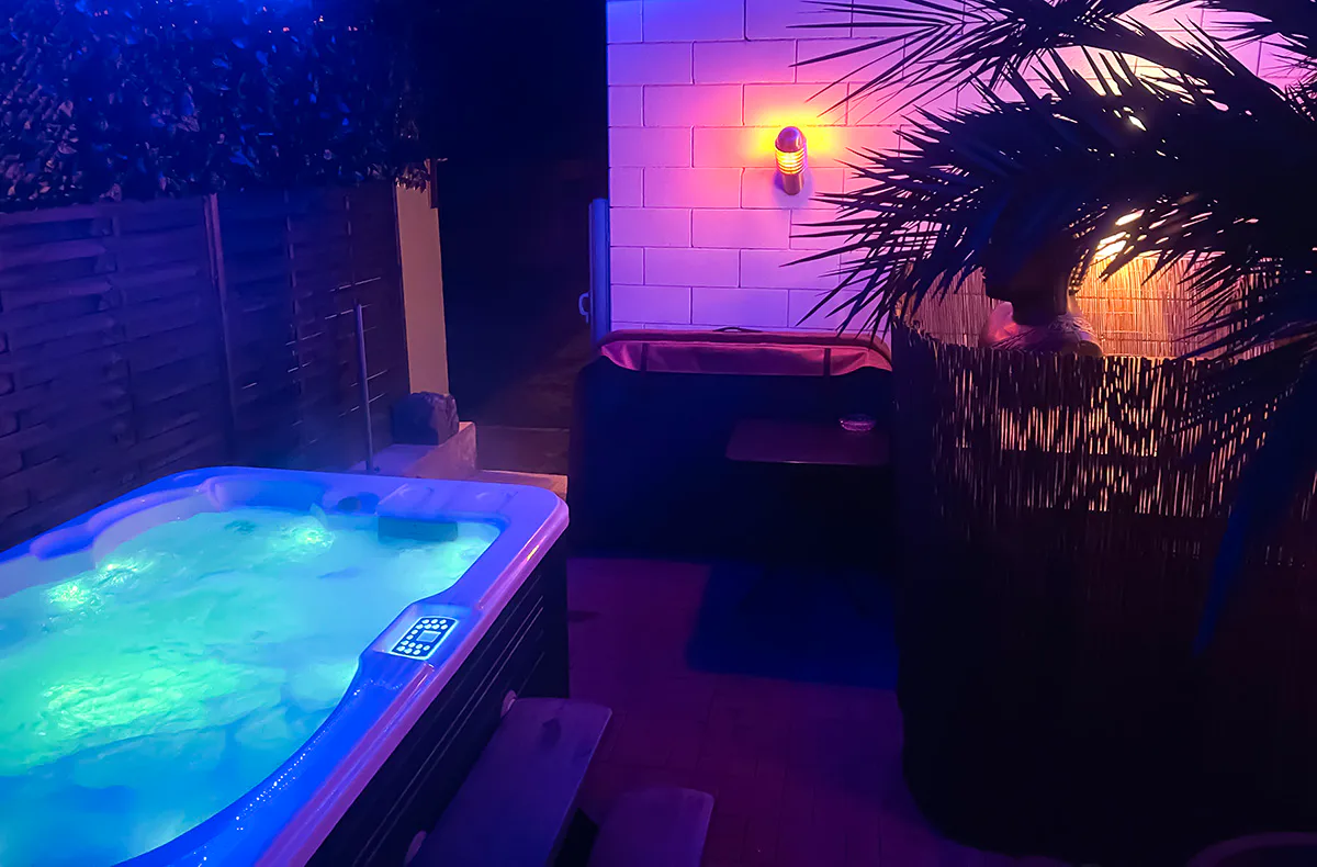 Bubble Hotel mit Apartment und Whirlpool Raum Gerolstein für 2 - 36