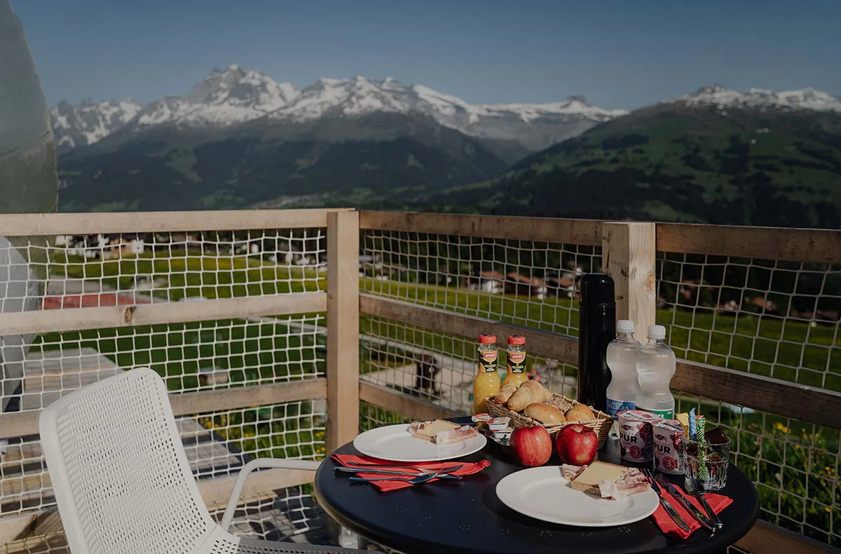 Bubble Übernachtung in der Bergfenster- Suite für 2 (1 Nacht) in Graubünden - 4