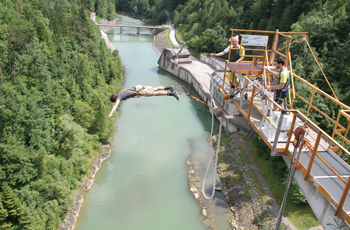 Bungee am Staudamm Klaus in Oberösterreich - 8
