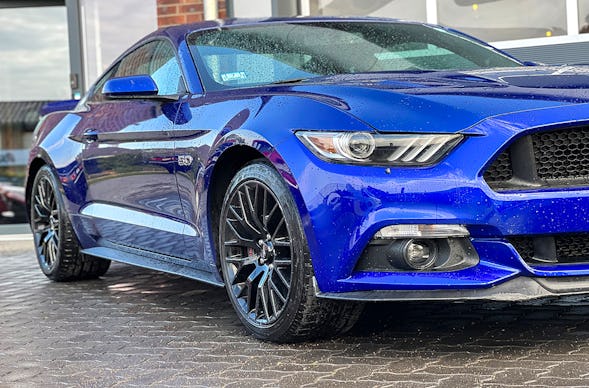 Ford Mustang fahren (7 Std.)