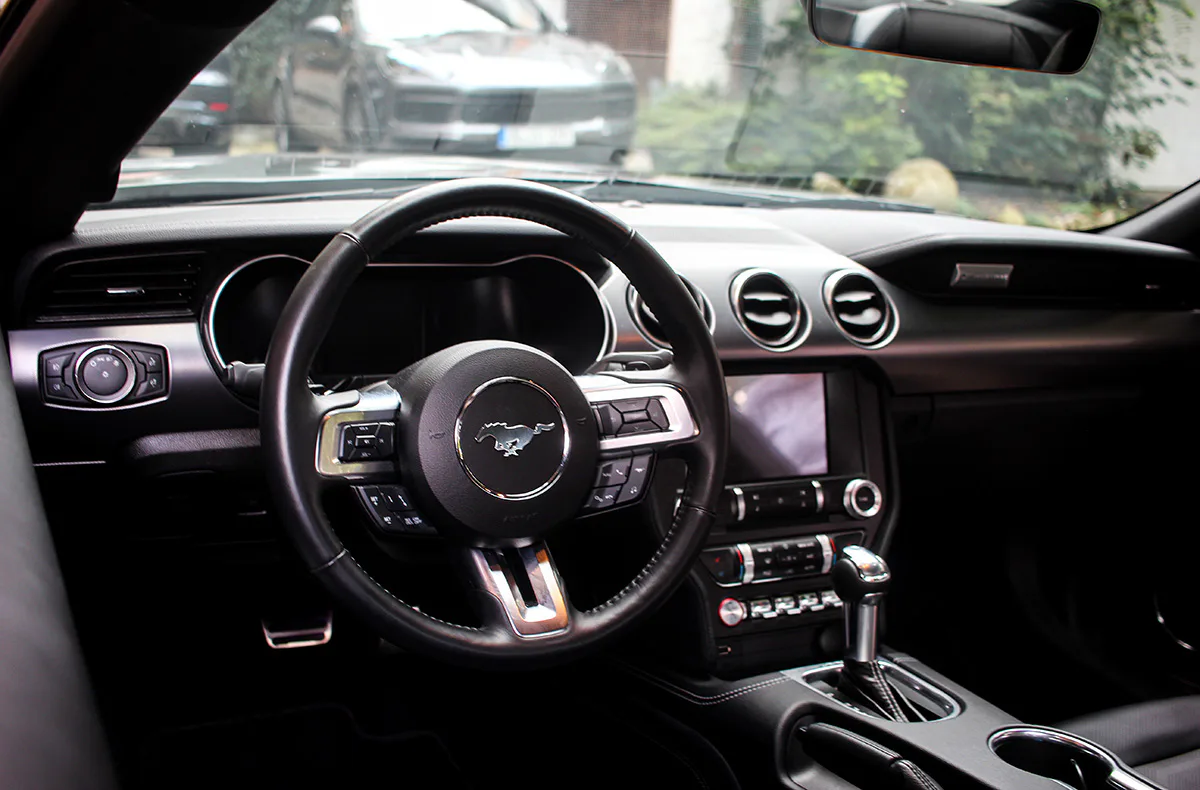 Ford Mustang mieten Regensburg (1 Tag) - 2