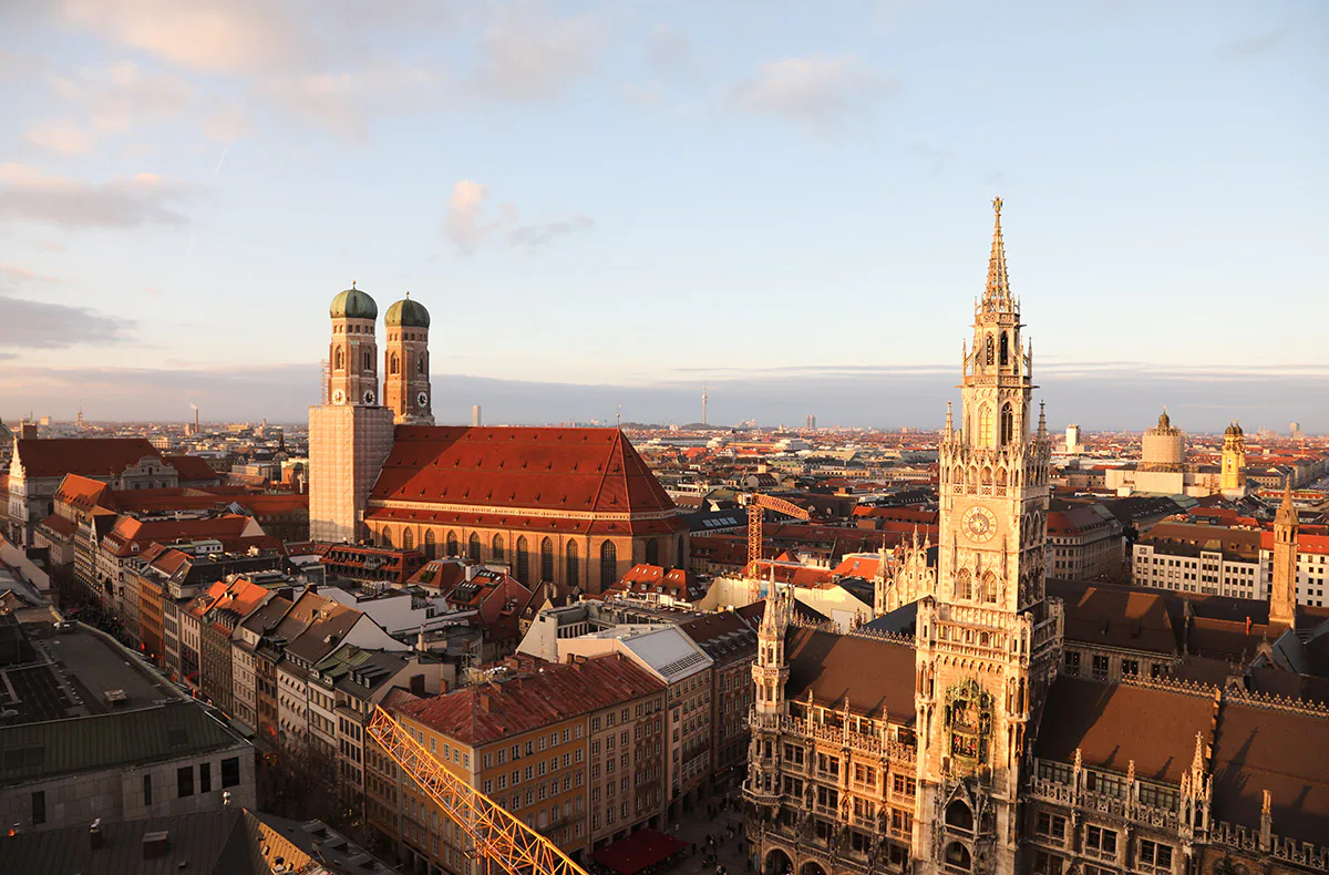 Frühstück & Stadtführung München für 2 - 5