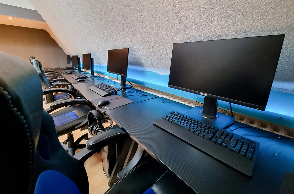 Gaming für 3 Braunschweig (48 Std.) - 1