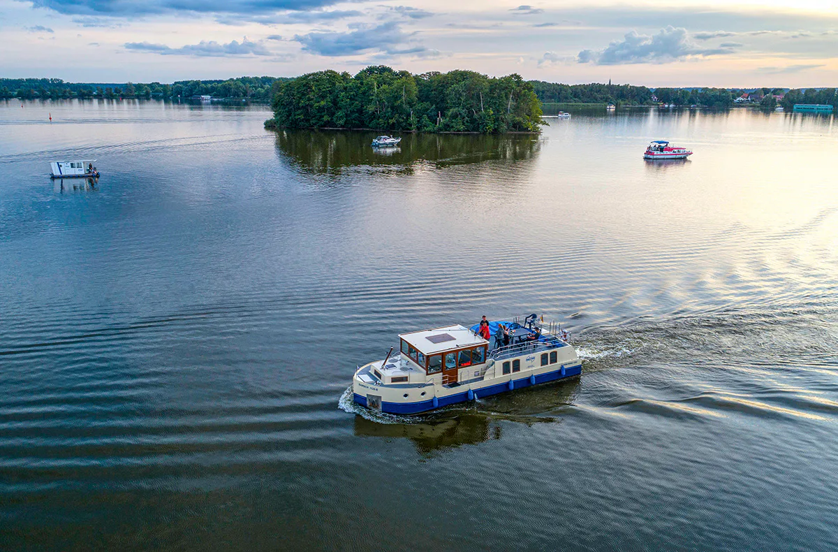 Hausboot-Übernachtung Rechlin für 5 (4 Nächte) - 2