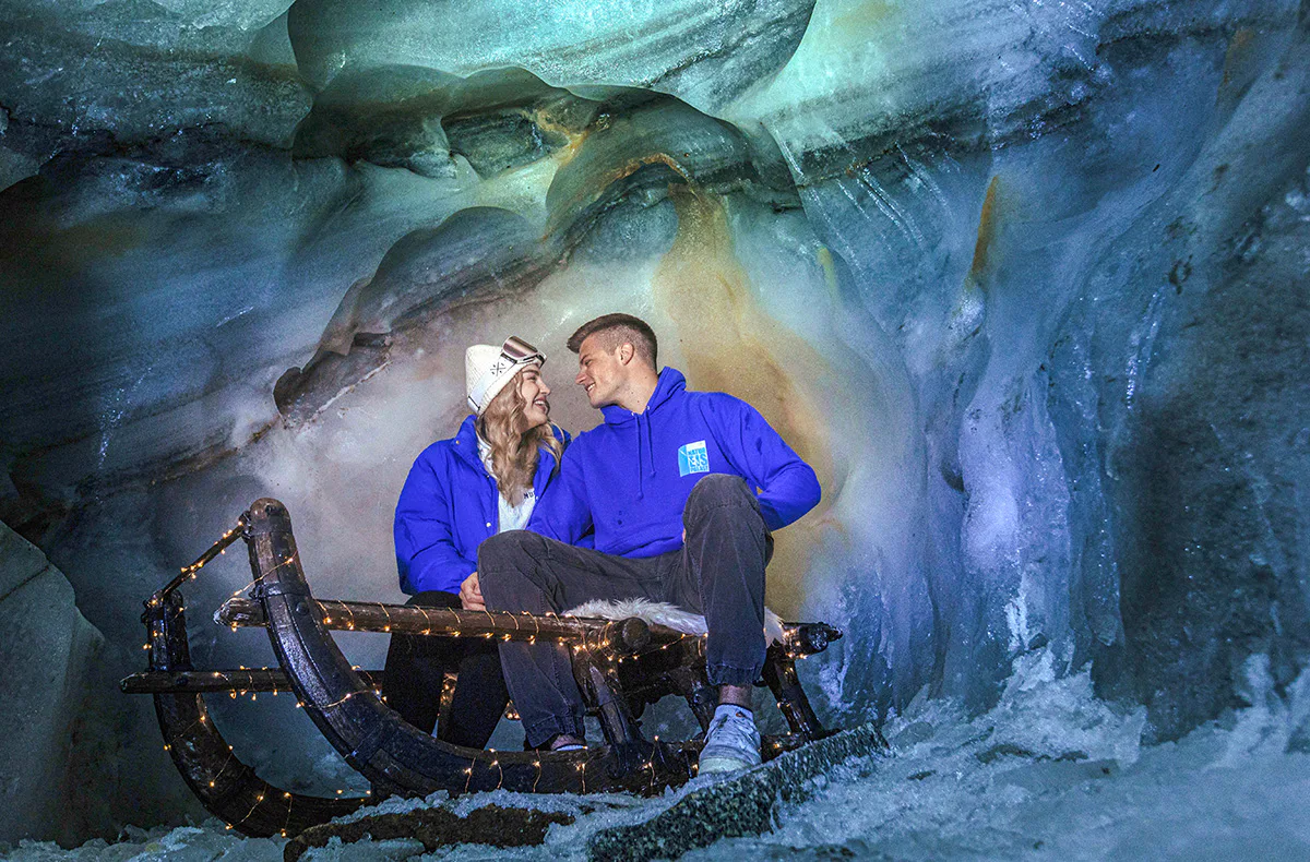 Hintertuxer Gletscher Tour im Natureispalast für 2 - 3