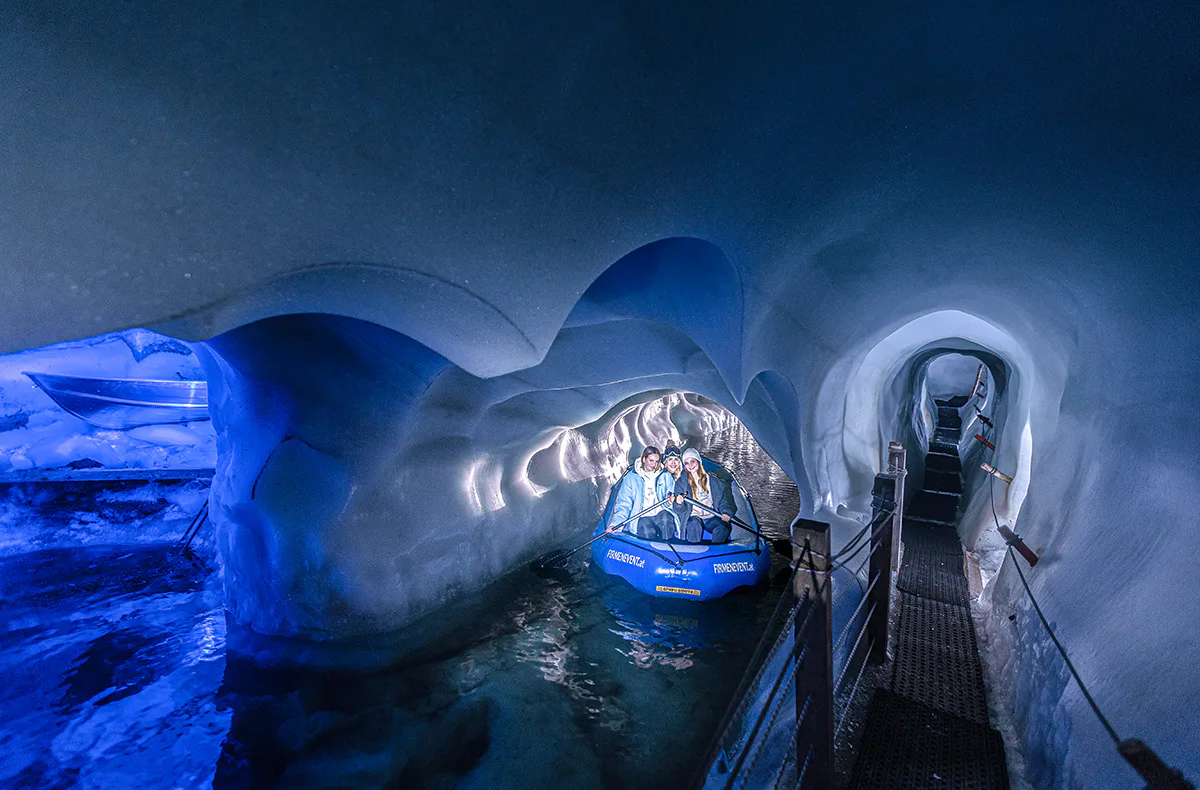 Hintertuxer Gletscher Tour im Natureispalast für 2 - 7
