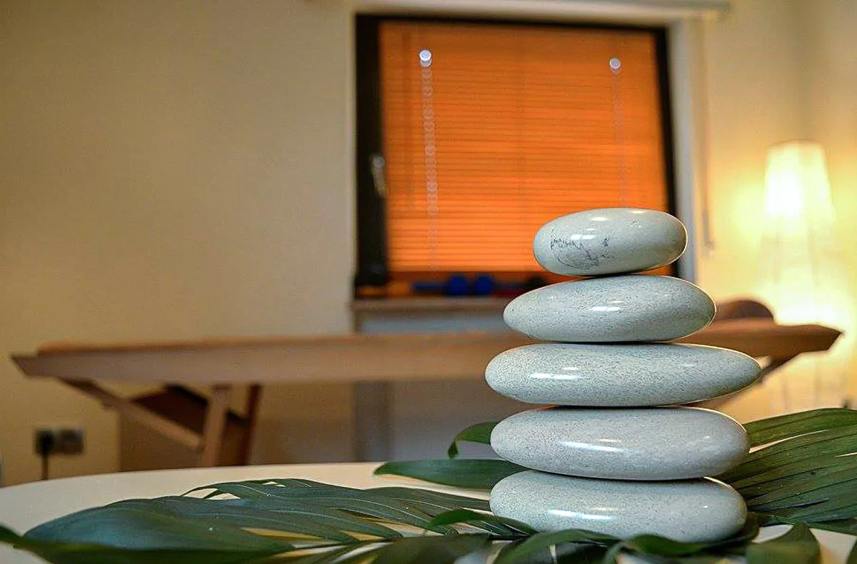 Hot Stone Massage Eppelheim (90 Min.) - 2