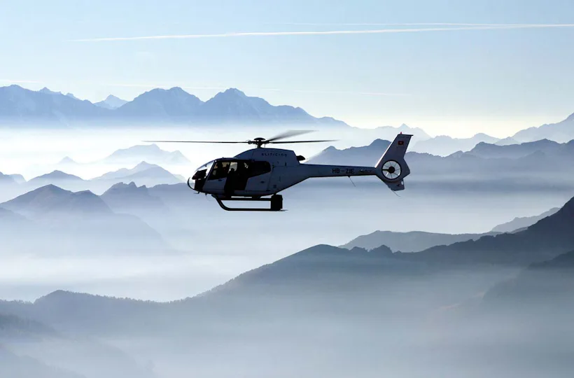 Exklusiver Hubschrauber-Skyline Flug über München