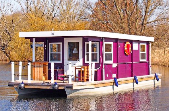 Kurzurlaub im Hausboot Königs Wusterhausen für 4 (4 Nächte)
