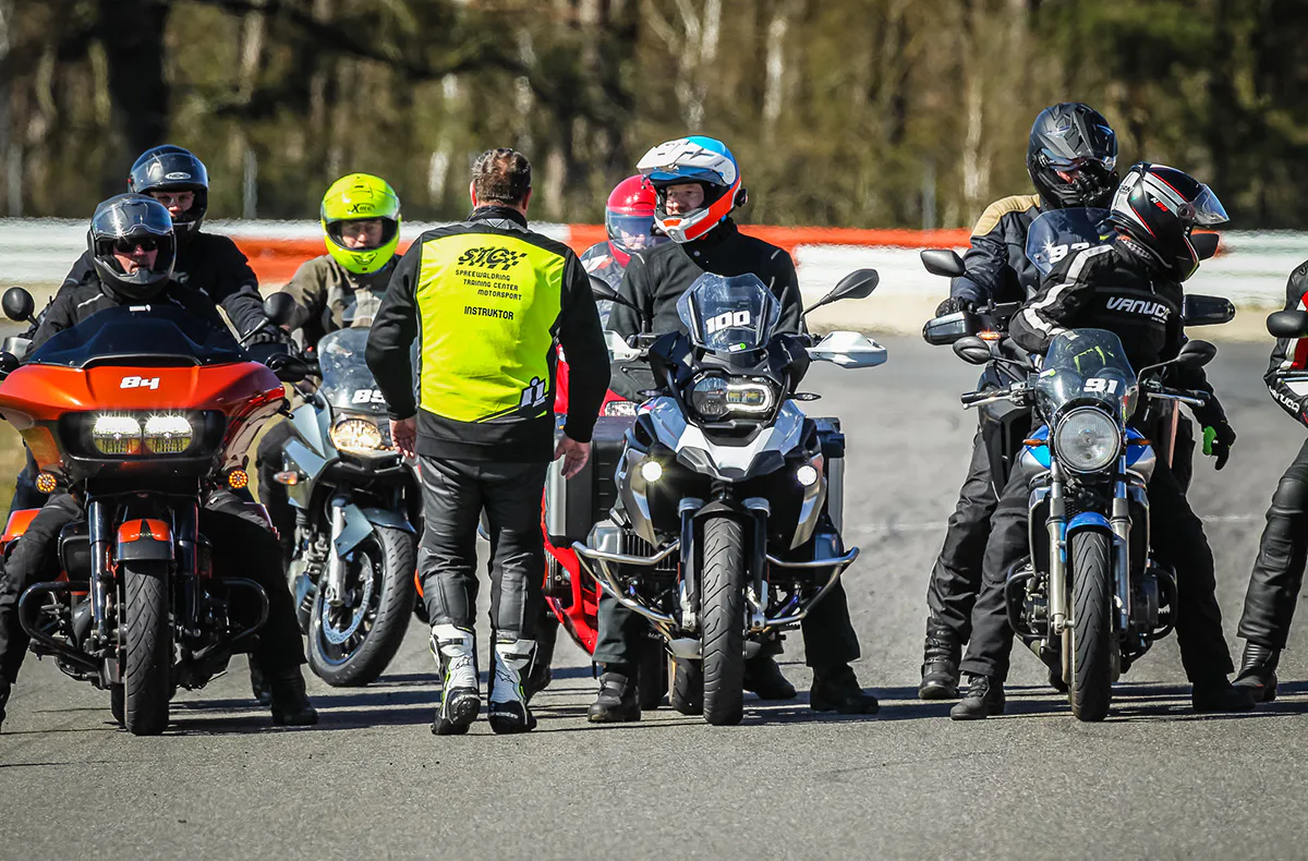 Kurventraining mit dem eigenen Motorrad - 7
