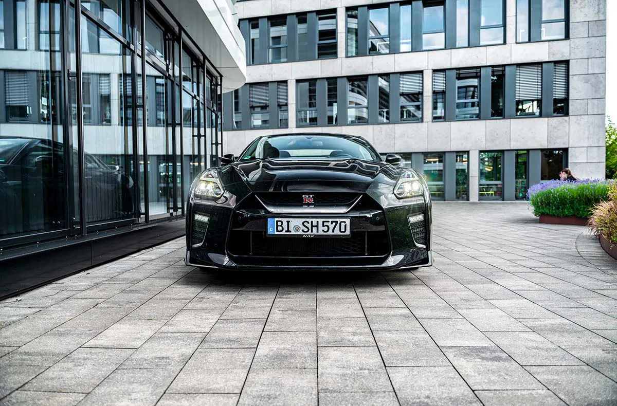 Nissan GTR R35 mieten Bielefeld (1 Tag) - 2