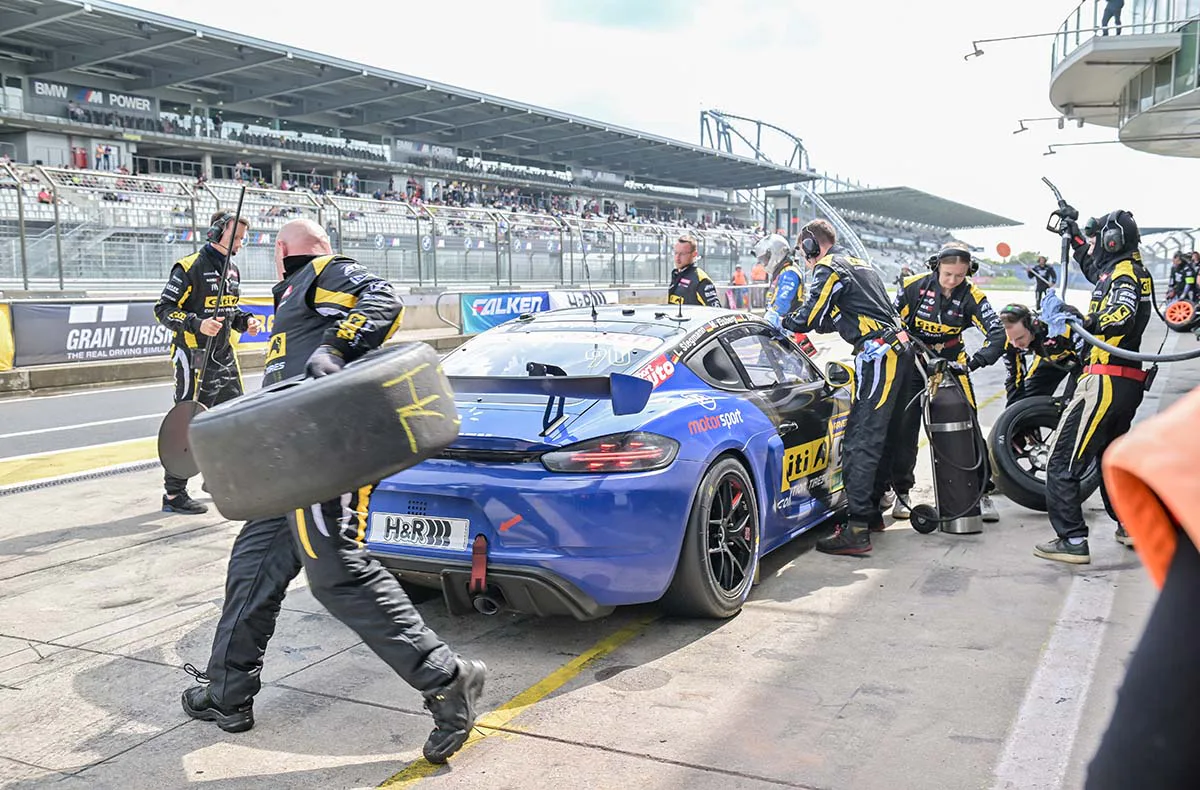 Renntaxi Porsche GT4 Nürburgring - 4