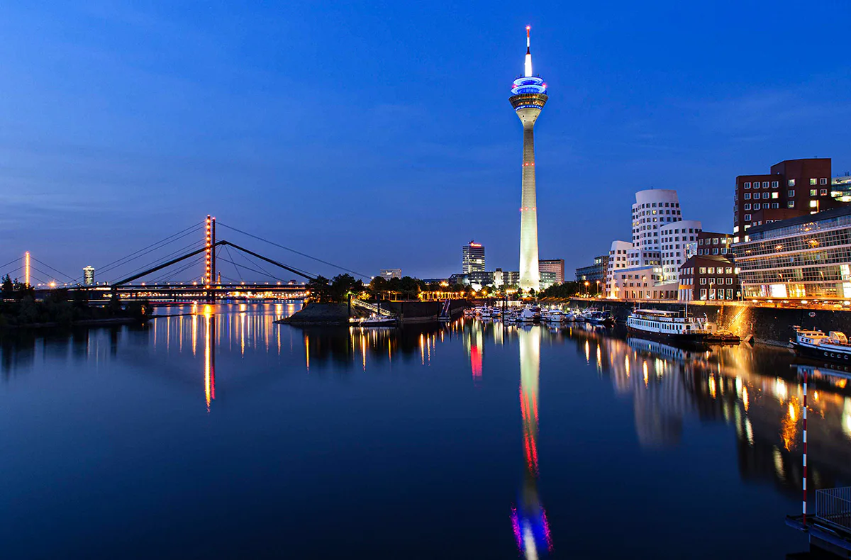Romantikurlaub Düsseldorf für 2 (1 Nacht) - 7
