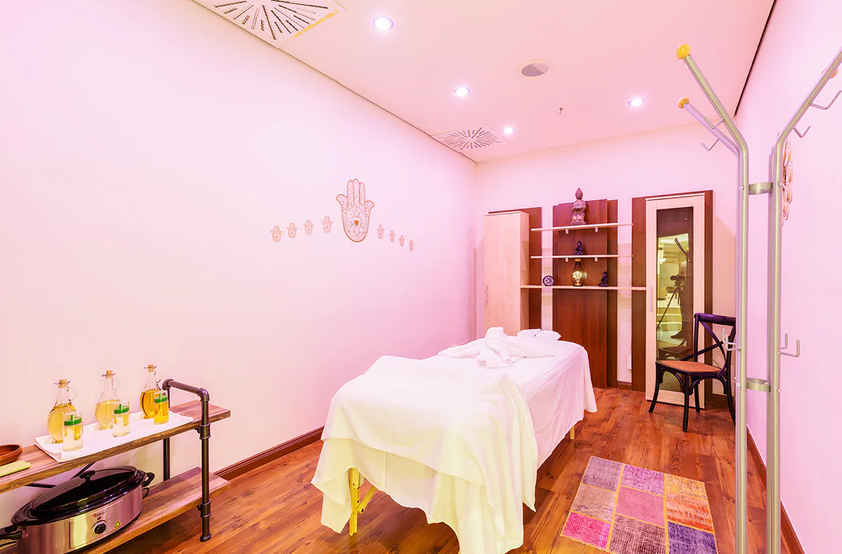 Ayurveda-Massage Berlin - Friedrichstrasse - 4