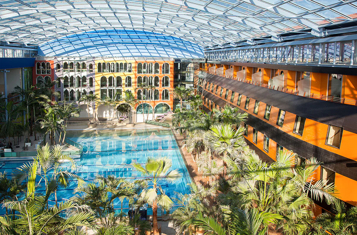 Wellnesstag in der Therme Erding mit Übernachtung für 2 - 10
