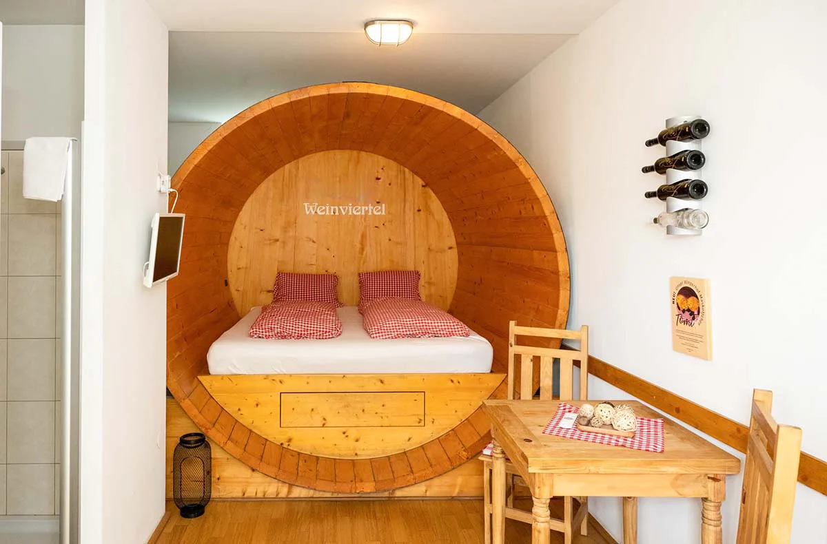 Urlaub mit Freunden im Weinfass Grub an der March - 8