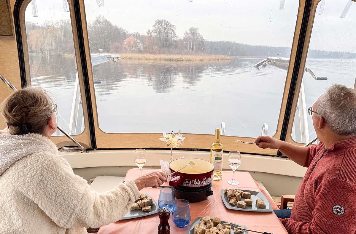 Yachttour mit Käsefondue Berlin für 4 - 6