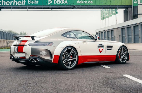 Young Driver im Mercedes AMG (2 Rd.)